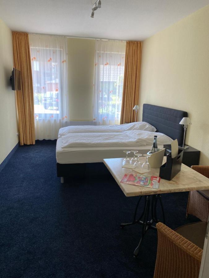 Nordseehotel Benser Hof Am Hafen Bensersiel Eksteriør bilde