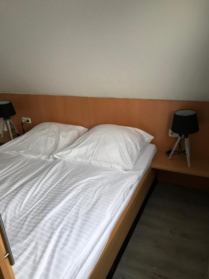 Nordseehotel Benser Hof Am Hafen Bensersiel Eksteriør bilde