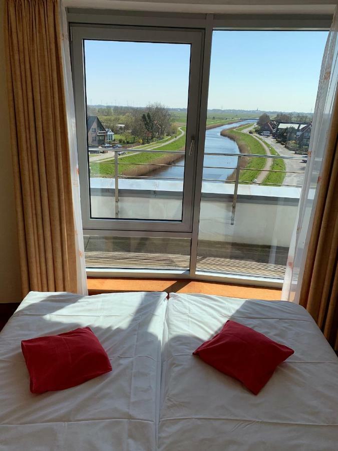 Nordseehotel Benser Hof Am Hafen Bensersiel Eksteriør bilde